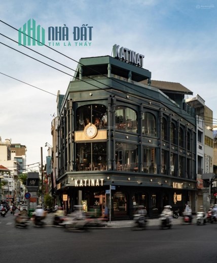 Siêu phẩm cho thuê nhà mặt phố Lạc Long Quân 120m2 sàn MT 8m giá 50tr nhận nhà kinh doanh được luôn
