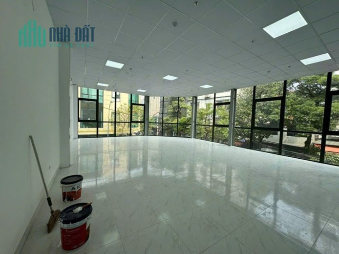 Cho thuê MBKD phố Chùa Láng Huỳnh TK Đống Đa đoạn giữa phố phù hợp thời trang nhà hàng cafe spa