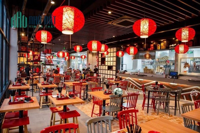 Siêu đẹp cho thuê mặt bằng kinh doanh phố Giang Văn Minh, Kim Mã DT 100m2 x 5 tầng, MT 5m giá 40tr