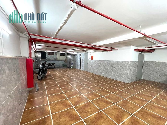 Cho Thuê Tòa Căn Hộ 8 Tầng 24 Phòng Phố Nguyễn Thị Định, Cầu Giấy. DT 160m2, Mt 8.15m, Giá 200Tr/th