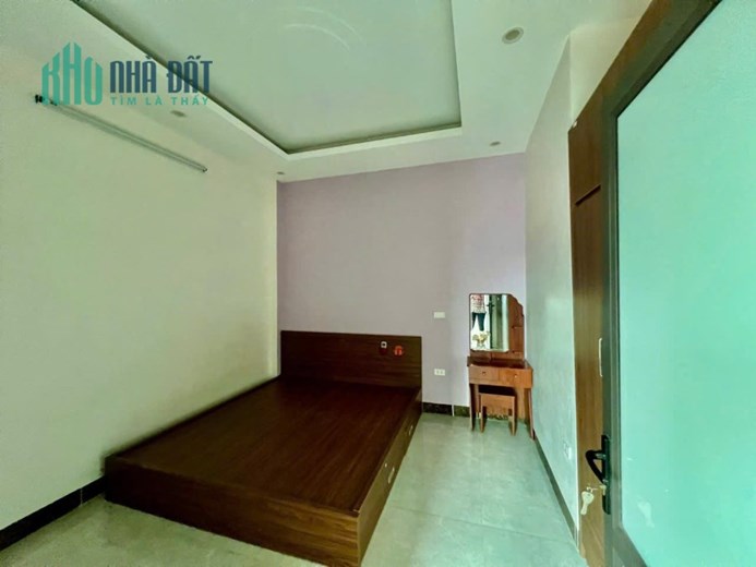 Bán đất Chi Đông, Mê Linh, HN. Tặng nhà cấp 4. Trục chính liên xã. DT 90m, giá 7,25 tỷ.