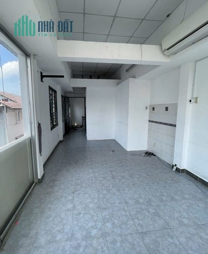 👉 Bán nhà mặt tiền Trần Minh Quyền quận 10 - diện tích sd 180 m2 - 5 pn - chỉ số ROE cao