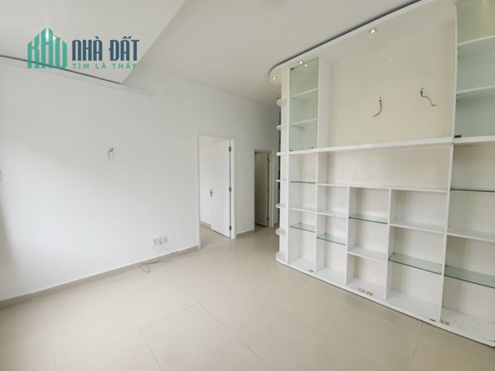 👉 Bán Căn hộ Nguyễn Cữu Vân , Bình Thạnh - diện tích sd: 70 m2 + 2 phong ngũ - gần chợ Thị Nghè