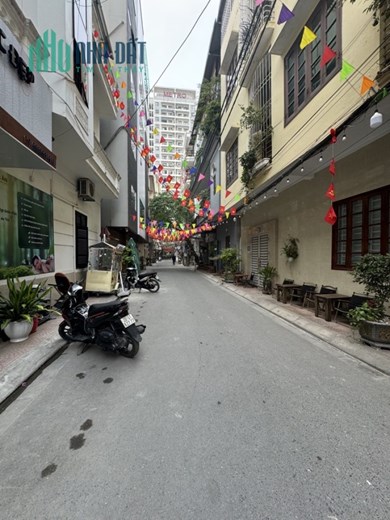 BÁN NHÀ PHÂN LÔ NGÕ 105 XUÂN LA- ÔTÔ ĐỖ CỬA - HAI THOÁNG - 6 TẦNG, DT  28 m2, GIÁ 8,8 TỶ