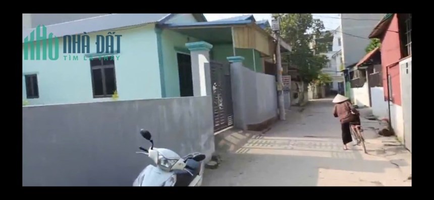 Bán đất thôn Đồng Vỡ, Thanh Lâm, Mê Linh, HN. Đường trục chính làng. DT 125m, giá 4,8 tỷ.