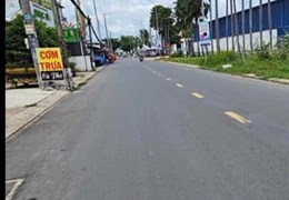 Nhà 240m2 mặt tiền đường Nguyễn Trung Trực,Mỹ Phong,TP.Mỹ Tho,Tiền Giang