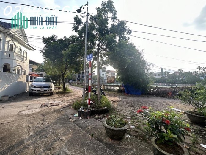 Bán đất đẹp Liên Mạc Quận Bắc Từ Liêm , ngõ ô tô 47m2 nhỉnh 3 tỷ