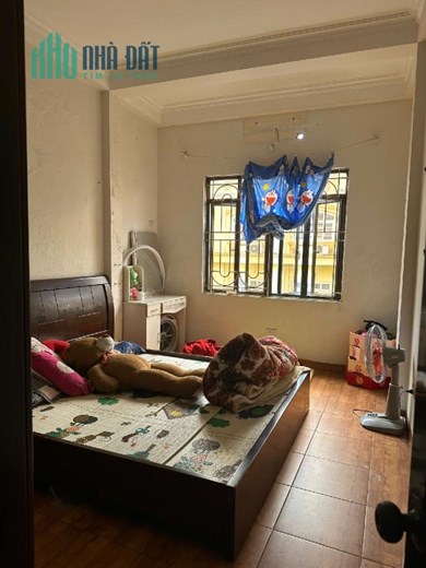 10 tỷ có NHÀ 5 tầng MẶT PHỐ Phạm Hồng Thái 24m - VỈA HÈ, Ô TÔ TRÁNH