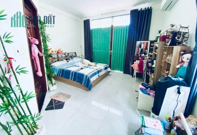 Bán Nhà 3 Tầng HXH 8M Thông Kinh Doanh 64M2 Hơn 7Tỷ Nhỏ