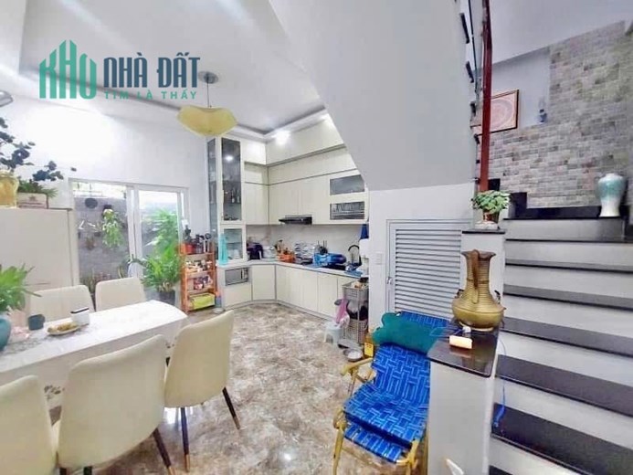 BÁN NHÀ MẶT TIỀN SỐ 7, ĐƯỜNG 6M, GẦN ĐƯỜNG 182, QUẬN 9, GIÁ TỐT, 60M2