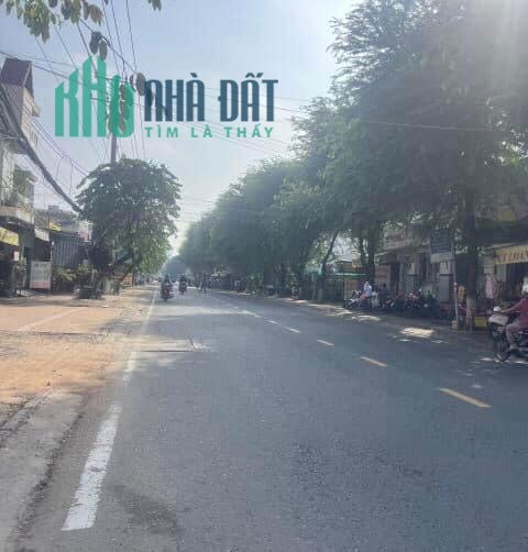 Bán nhà 2 lầu mặt tiền đường Lê Thị Hồng Gấm,phường 6,Mỹ Tho,Tiền Giang