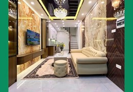 Siêu Phẩm Trở Lại Ngọc Thụy - Chỉ 5.X Tỷ - Nhà Ra Ô Tô Tránh, Đỗ Cửa, Full Nội Thất