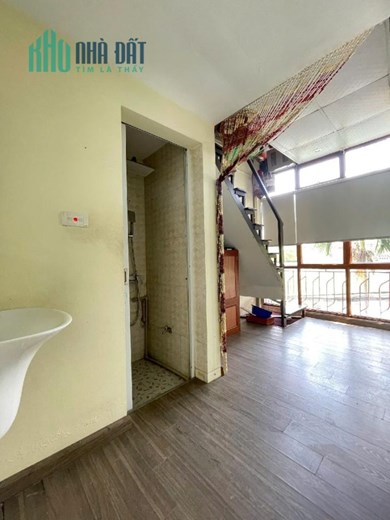 THẲNG NGÕ, Ô TÔ ĐỖ CỬA – 4 tầng Lý Nam Đế 42m chỉ 13.9 tỷ - VỪA Ở VỪA KINH DOANH