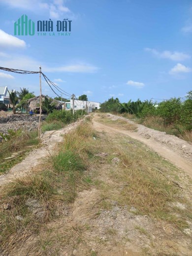 Chính Chủ Cần Bán Nhanh Lô Đất View Rạch 900m2 Giá Cực Tốt