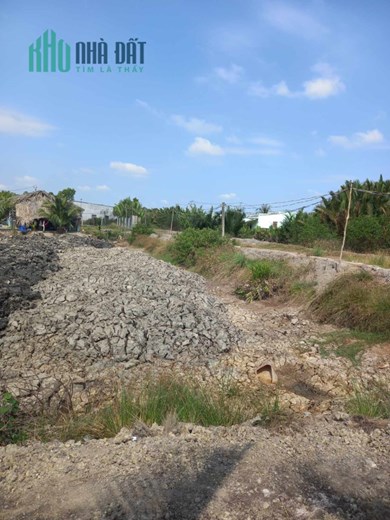 Chính Chủ Cần Bán Nhanh Lô Đất View Rạch 900m2 Giá Cực Tốt