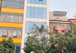 Bán gấp tòa văn phòng Hoàng Quốc Việt, thông sàn, kinh doanh đỉnh, 70m x 9 tầng và hầm chỉ 36 tỷ