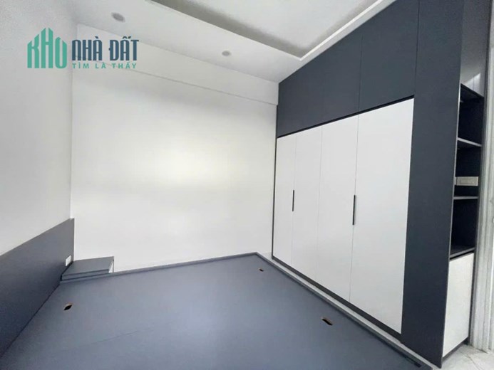 Bán chung cư cao cấp gần đại học nhân văn. 84m2 nhỉnh 4 tỷ