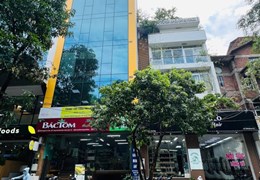 Bán gấp trước TẾT tòa văn phòng Khuất Duy Tiến, mặt phố, thông sàn, vỉa hè mênh mông, kinh doanh