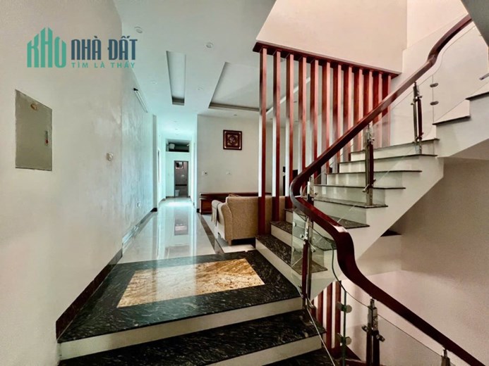 Bán nhà 3 tầng tổ 11, TT Quang Minh, Mê Linh, HN. Gần KCN Quang Minh. DT 104m, giá 4 tỷ.