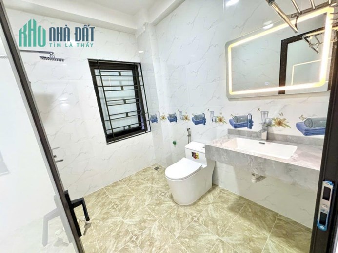 Bán nhà Quan Nhân, Thanh Xuân. Căn góc 46m2 xây 6 tầng giá nhỉnh 12 tỷ