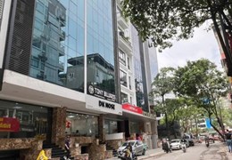 Bán gấp tòa văn phòng mặt phố Nguyễn Ngọc Vũ, Lôc góc, mặt tiền 13m, 3 thoáng, 81m2 chỉ 38 tỷ