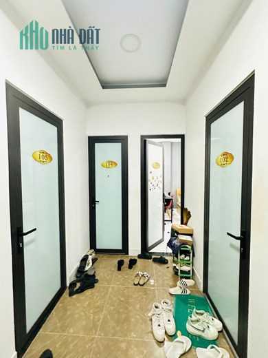 NHÀ Ở KẾT HỢP KHAI THÁC CHDV 4 TẦNG, MẶT TIỀN QUỐC LỘ 13 - KẾ BÊN KDC VẠN PHÚC CITY - GIÁ CHỈ 26 TỶ