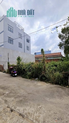 - ĐẤT HẺM 6M, LONG THẠNH MỸ, THỦ ĐỨC, 96M2, 4M x 24M 
- GẦN BV LÊ VĂN VIỆT, BV UNG BƯỚU, BẾN XE