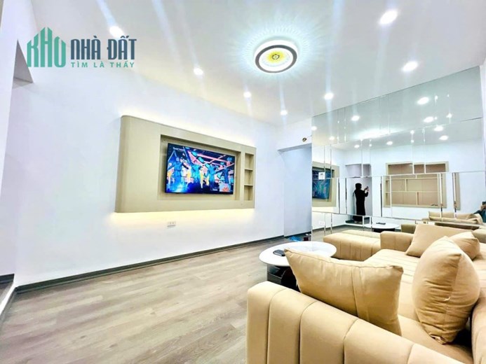 Bán nhà tập thể gần Xã Đàn. Đống Đa.