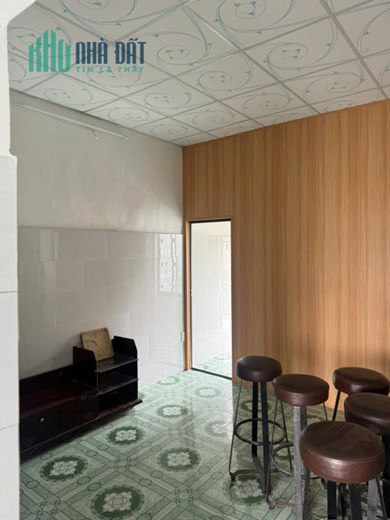 Bán Chung cư,sổ đỏ,sát chợ Hòa Cường 39 m2,giá:990 triệu