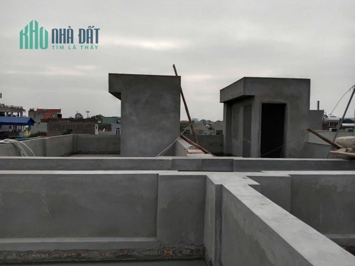 bán nhà  X .mai lâm,H.ĐÔNG ANH GIÁ 4TY00TRR,3 tầng DT 5X40m2 0832865116