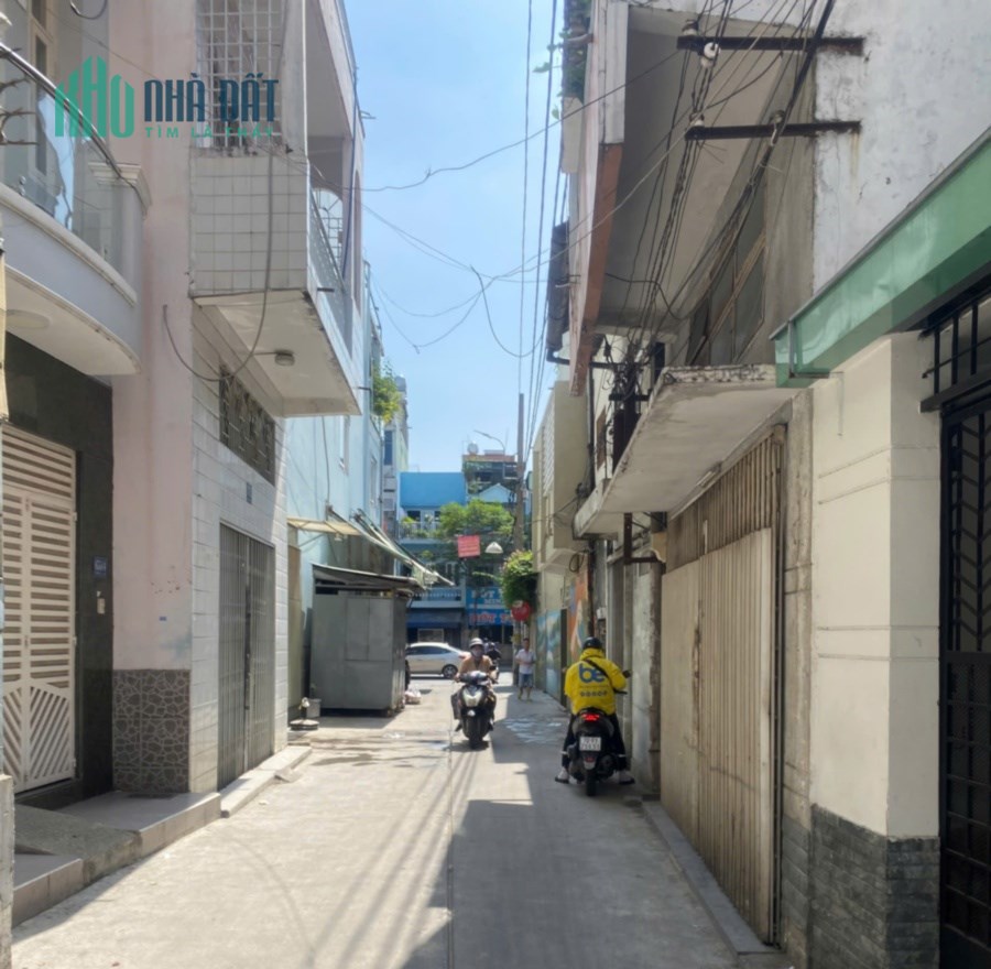👉 Bán nhà đường Điện Biên Phủ quận 10 - diện tích sd: 90 m2 2 pn . Nhà ở sát mặt tiền.
