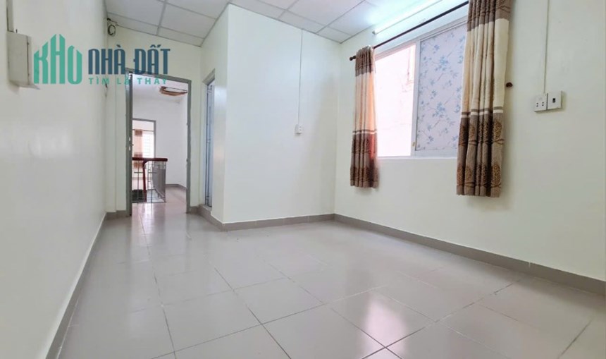 👉 Bán nhà đường Điện Biên Phủ quận 10 - diện tích sd: 90 m2 2 pn . Nhà ở sát mặt tiền.