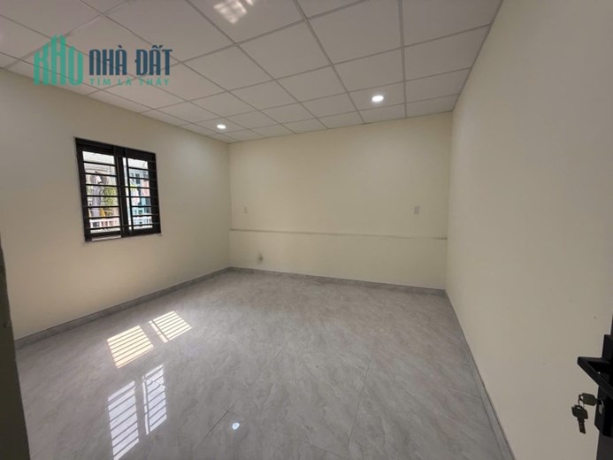 NHÀ MẶT TIỀN ĐƯỜNG LÃ XUÂN OAI, TĂNG NHƠN PHÚ A, TP. THỦ ĐỨC – CHỈ 5tyXX – 110m2