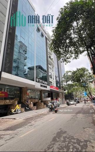 Bán gấp tòa nhà VP mặt phố Nguyễn Hoàng mới koong, 9 tầng có hầm rộng, sẵn dòng tiền 90tr chỉ 35 tỷ