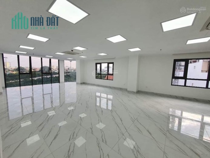 Bán toà văn phòng mặt phố Mỹ Đình, dòng tiền 1.2 tỷ/năm, vỉa hè rộng, view thoáng, 9 tầng nhỉnh 43T