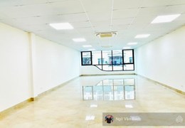 Hiếm, bán nhà mặt phố Phú Diễn 210m2, 6.5m mặt tiền, kinh doanh vô đối, dòng tiền 1.2 tỷ/năm, 40 tỷ
