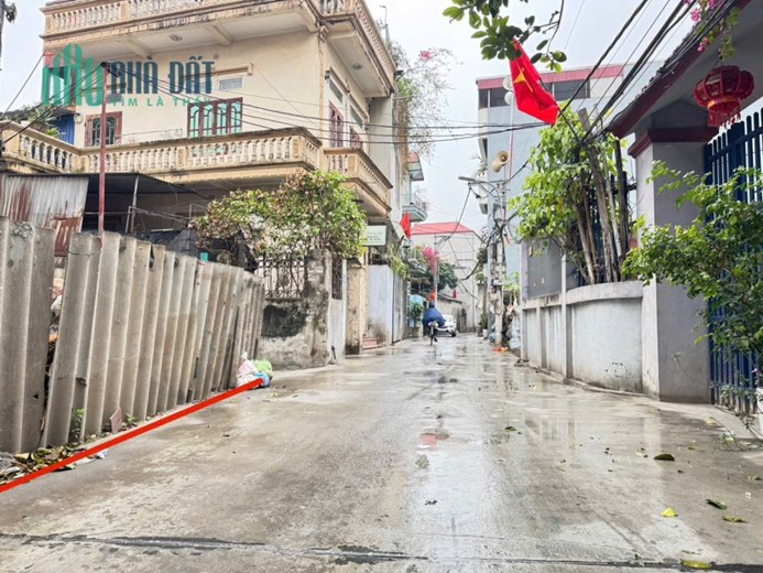 Bán đất tổ 8, Quang Minh, Mê Linh, HN. Lô góc, 2 mặt thoáng, cạnh siêu thị Mê Linh Plaza