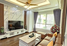 Bán căn hộ rẻ nhất F4, phố Trung Kính, 82m2, căn góc 5,8 tỷ. 0975118822.