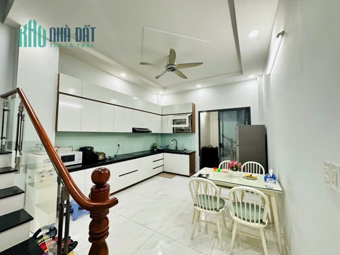 BÁN GẤP NHÀ PHỐ 5 TẦNG - THANG MÁY NHẬT - 6PN - KHU PHÂN LÔ - ĐƯỜNG 12M - GIÁ CHỈ 5 TỶ 5