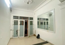 Quá đỉnh! 
Bán nhà LÁNG HẠ - THÀNH CÔNG, 33m2, 6 tỷ, Nhà đẹp, Ngõ thông, Dân xây chắc chắn