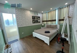 Bán nhà mặt ngõ 12 Phố Đào Tấn. DT 105m² x 5T, mặt tiền 6,5m lô góc, giá 3x tỷ.