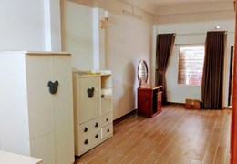 Gấp Gấp Gấp! 
Bán nhà VƯƠNG THỪA VŨ, 51m2, 7 tỷ, Nhà rộng, Đẹp, Ngõ thông, Dân xây chắc chắn