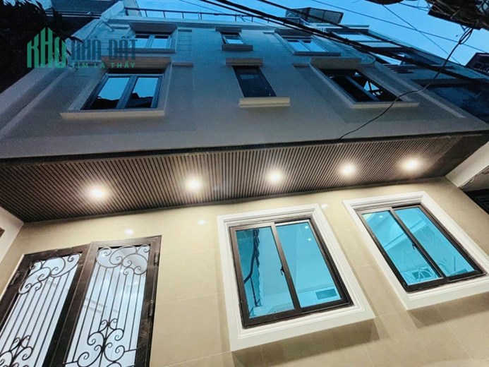 NHÀ ĐẸP  Đường LÁng - Vũ Ngọc Phan xây mới 7 tầng Thang Máy, Kinh doanh, Gara Oto, SĐCC