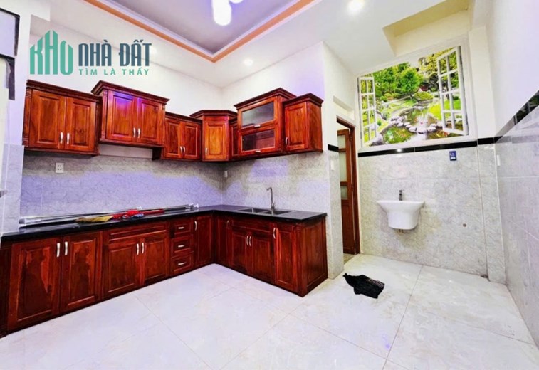 Bán Nhà Mặt Tiền Nguyễn Văn Quá Kênh Tham Lương Q12 4,x Tỷ