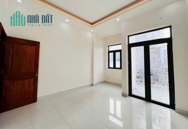 Bán Nhà Mặt Tiền Nguyễn Văn Quá Kênh Tham Lương Q12 4,x Tỷ