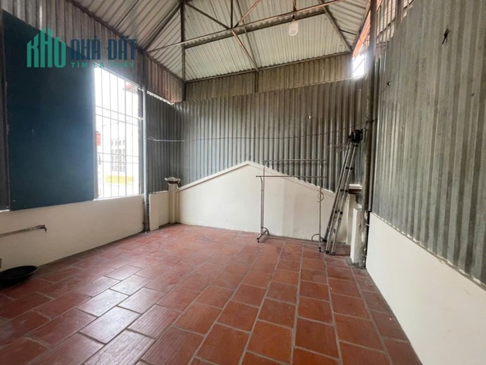 Đỉnh nóc! 
Bán nhà THÁI THỊNH - YÊN LÃNG, 30m2, 6 tỷ, Nhà đẹp, Ngõ ô tô, Kinh doanh đỉnh