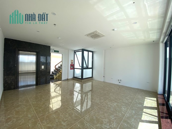 Bán Tòa Văn Phòng 9 Tầng Mặt Phố Nguyễn Viết Xuân, Hà Đông. Vị Trí Đắc Địa. DT 93m2. Giá 33 TỶ