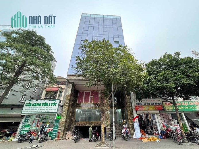 Cho Thuê Tòa Văn Phòng 10 Tầng Mặt Phố Vũ Tông Phan.Vị Trí Đắc Địa.DT 241m2.MT 10.5m. Giá 300tr/th