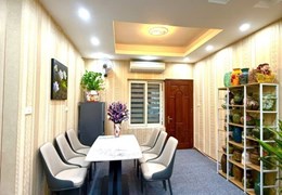 Bán căn hộ chung cư phố Thành Thái kđt Dịch Vọng 2 ngủ, 1 khách, 1wc