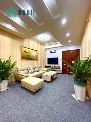 Bán căn hộ chung cư phố Thành Thái kđt Dịch Vọng 2 ngủ, 1 khách, 1wc